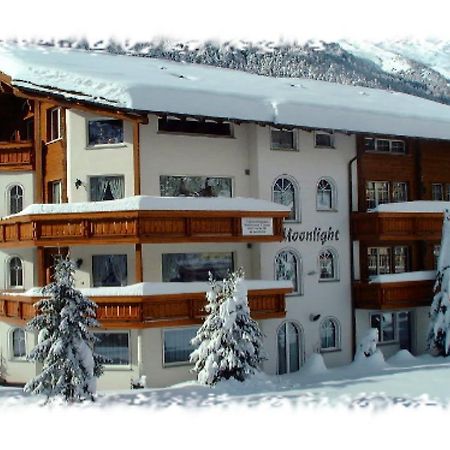 Moonlight Hotel ซาส-กรุนด์ ภายนอก รูปภาพ